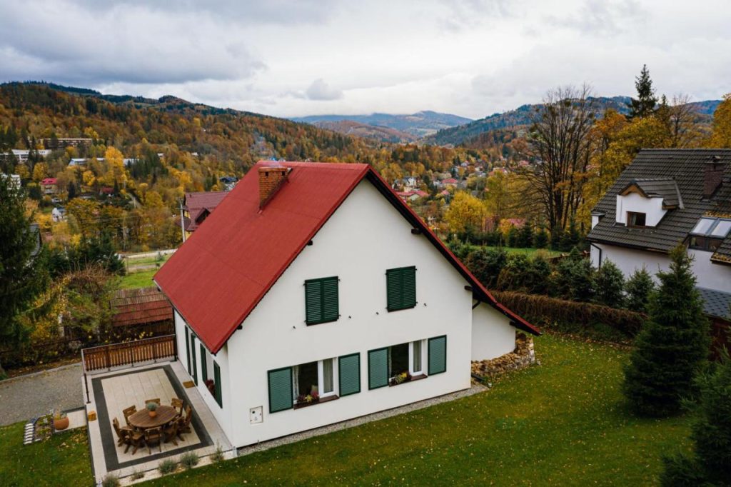 Dom Panorama na zboczu w Wiśle — panorama doliny